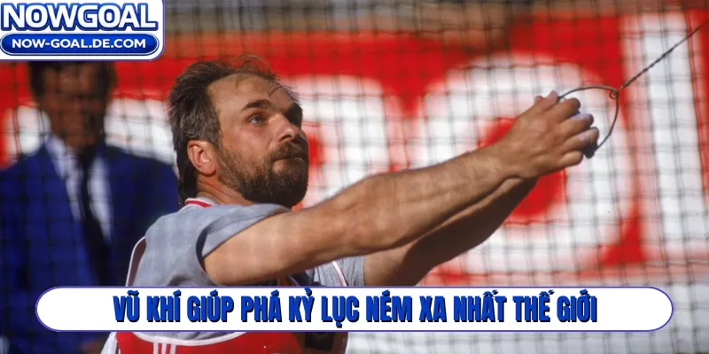 Vũ khí giúp phá kỷ lục ném xa nhất thế giới